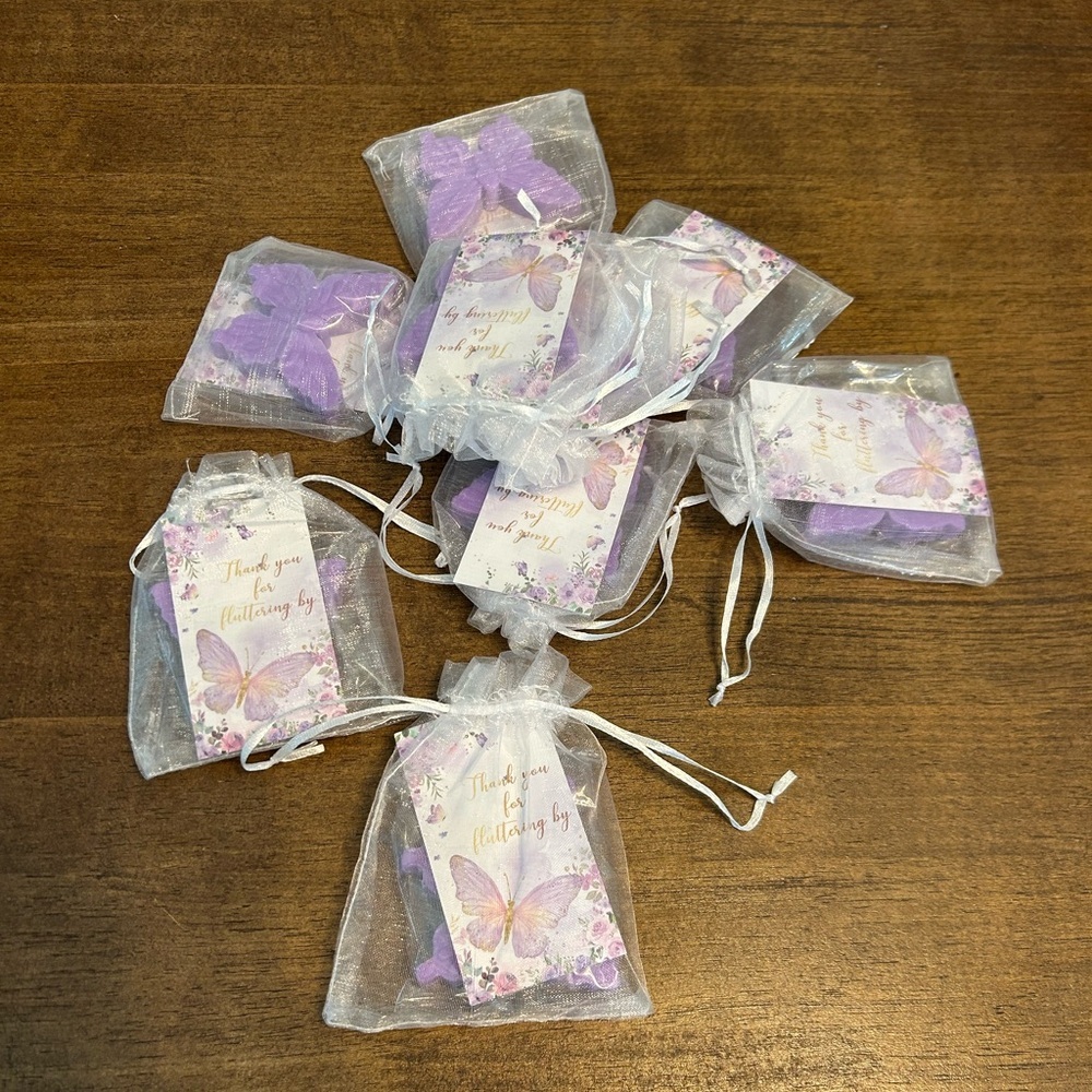 Purple Butterfly Hand Body Soap with Organza Bag “Thank you for fluttering by” - Picture 5 of 5